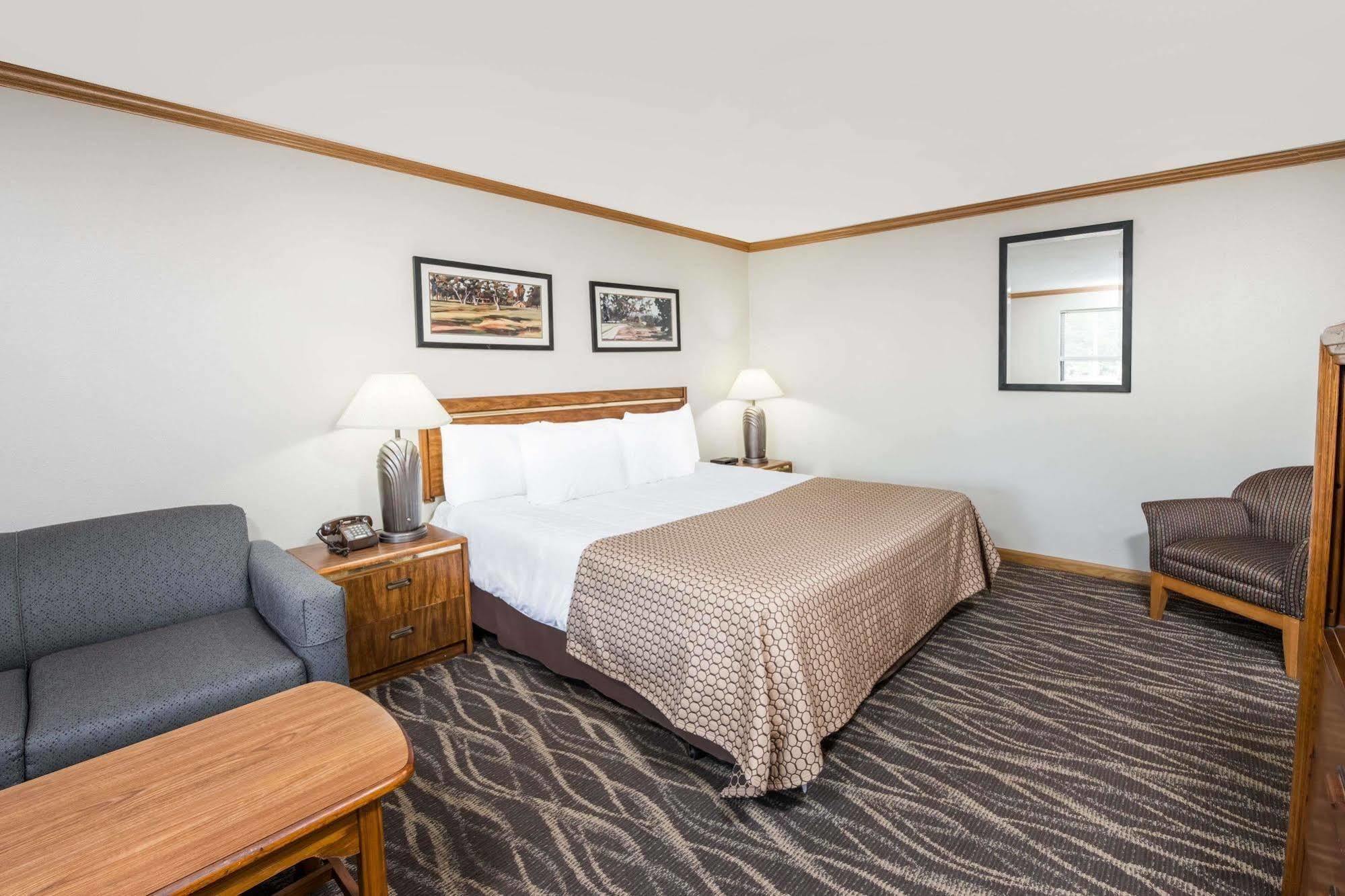 Knights Inn Jacksonville Bagian luar foto